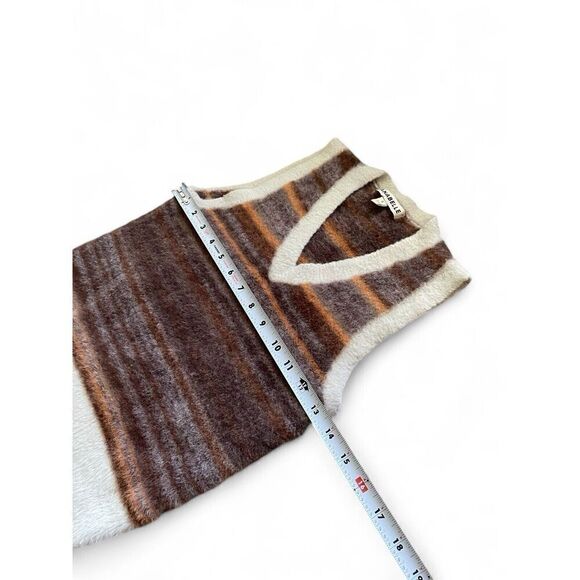 JANABELLE Women’s Colorful Fuzzy sweater-vest S Excellent Condition Very Cute! - Picture 4 of 7